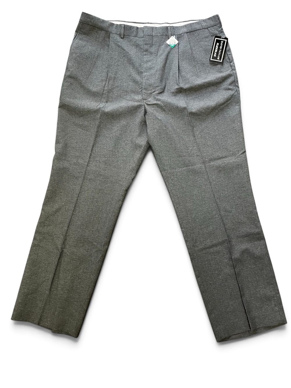 David Taylor Men's size 42 x 30 Classic Pleated Dress Pants - Grey